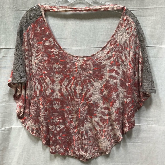 Kirra Semi-Sheer Lace Panel Poncho Top - Picture 2 of 7